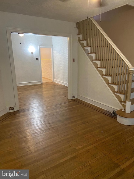 191 W Nedro Ave, Philadelphia, PA 19120
