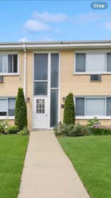 960 Shermer Rd Unit 2, Glenview, IL 60025