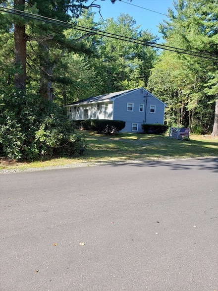 296 Emerson Ave Unit 4, Hampstead, NH 03841