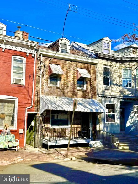 621 Laurel St, Reading, PA 19602