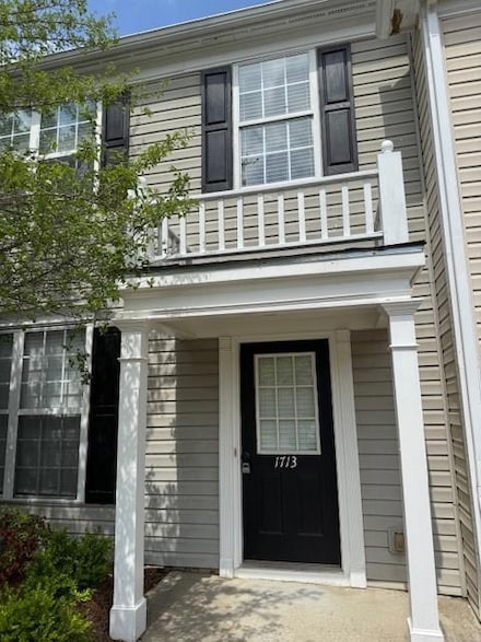 1713 Stanwood Dr NW, Kennesaw, GA 30152
