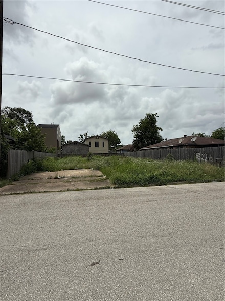 3326 Adair St, Houston, TX 77004