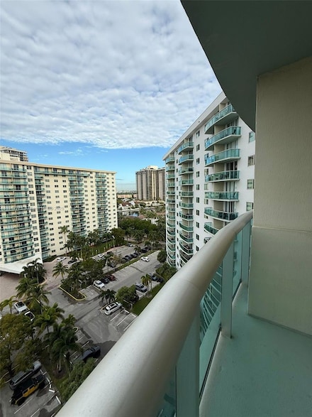 19380 Collins Ave Unit 1209, Sunny Isles Beach, FL 33160