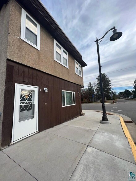 101 7th Ave W, Floodwood, MN 55736