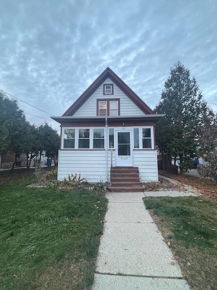 616 Park St, Watertown, WI 53098