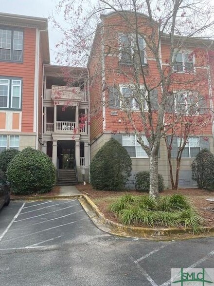 2422 Whitemarsh Way, Savannah, GA 31410