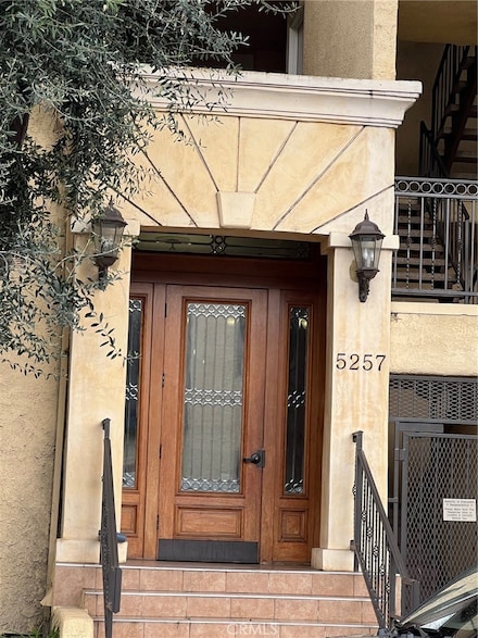 5257 Radford Ave Unit 107, Valley Village, CA 91607