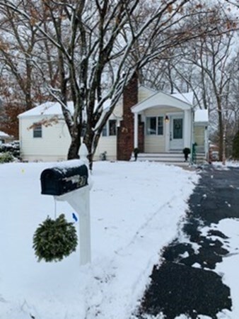 27 Woodland St, Sharon, MA 02067