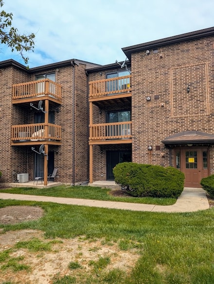 2238 Abbeywood Dr Unit B, Lisle, IL 60532