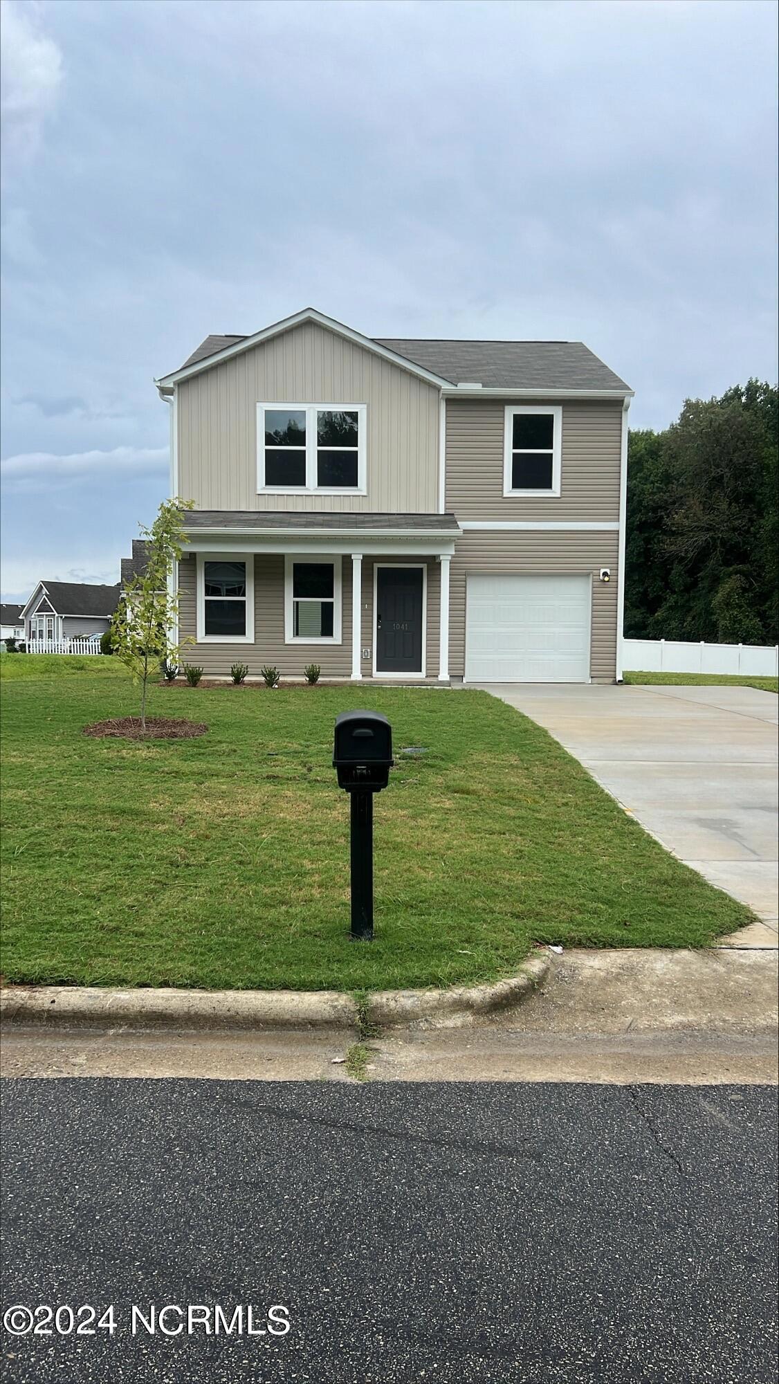 1041 Dreaver St, Rocky Mount, NC 27801