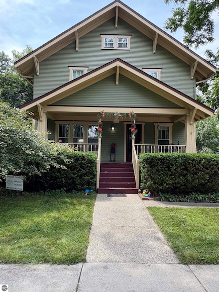 625 Gratiot Ave, Alma, MI 48801