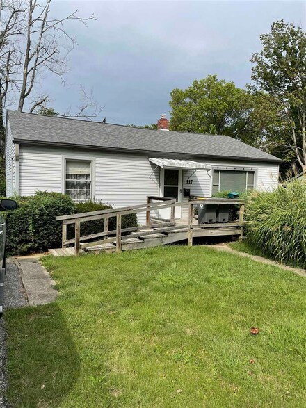 117 N Bryan Ave, Bloomington, IN 47408