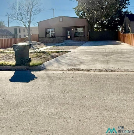 105 S Mesquite St, Carlsbad, NM 88220