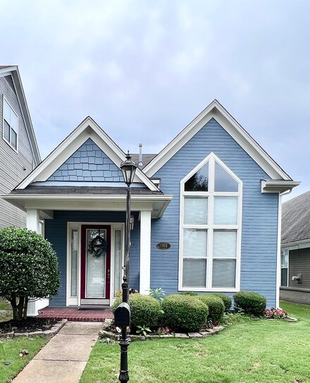 1364 Island Town Dr, Memphis, TN 38103