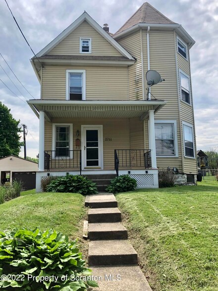 2711 Pittston Ave, Scranton, PA 18505