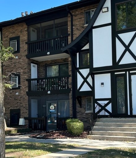 13615 Lavergne Ave Unit 107, Crestwood, IL 60445