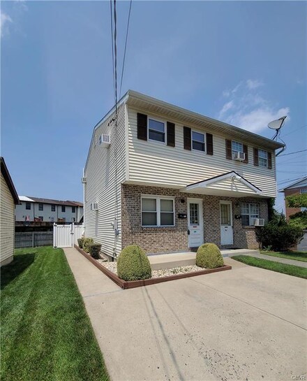 723 E Chew St, Allentown, PA 18109