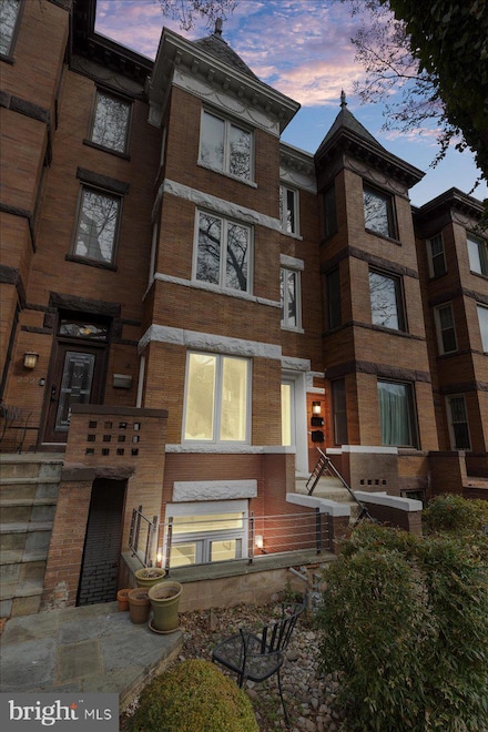 2223 1st St NW Unit 1, Washington, DC 20001