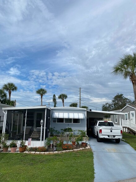 1723 Wheelhouse Cir Unit 13, Ruskin, FL 33570