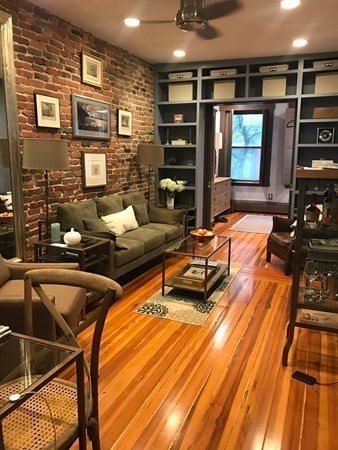 33 Myrtle St Unit 2, Boston, MA 02114