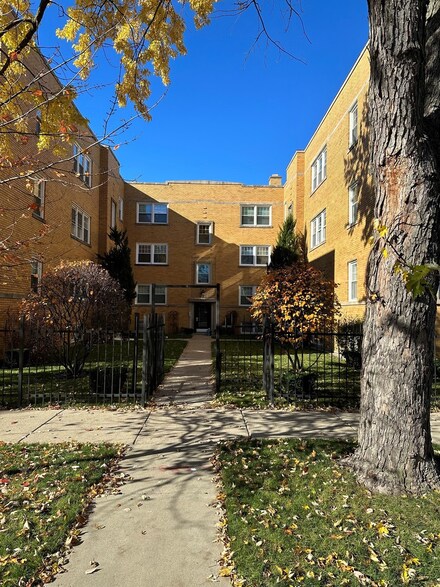 6048 N Francisco Ave Unit 2M, Chicago, IL 60659