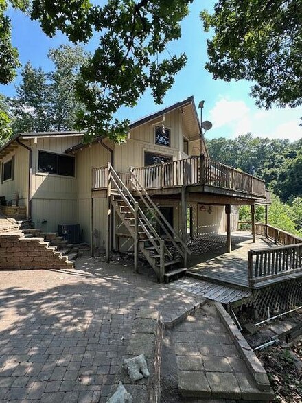 1293 Southpointe Rd, Eucha, OK 74342