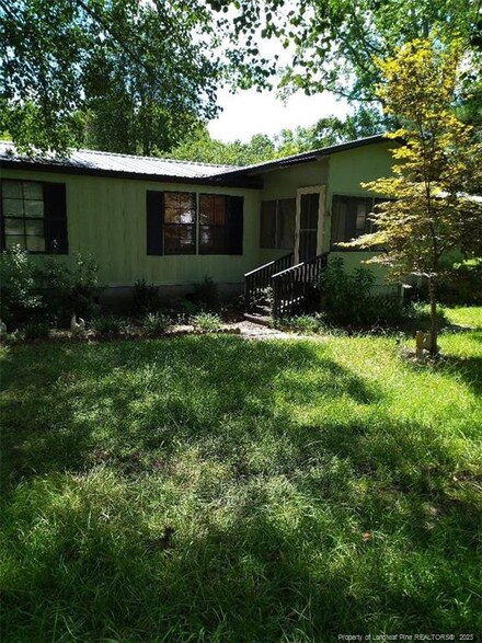 401 James St Unit A, Vass, NC 28394