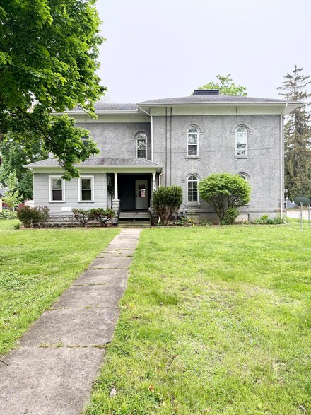612 E Erie St, Albion, MI 49224