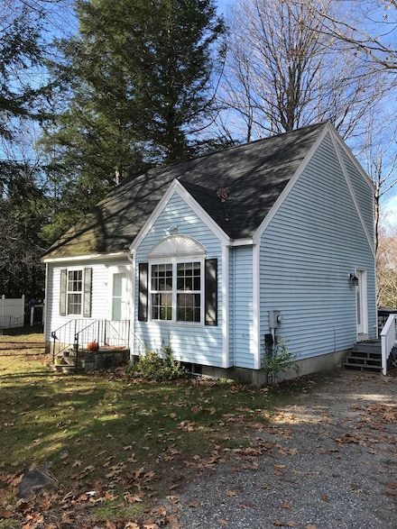 13 River Ridge Rd, Plymouth, NH 03264