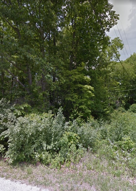 16 King Arthur Ct, Crossville, TN 38558