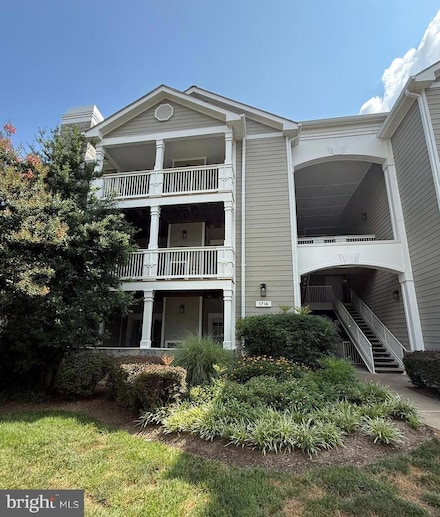 1716 Lake Shore Crest Dr Unit 33, Reston, VA 20190