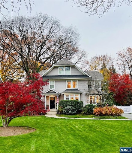 271 Orchard Place, Ridgewood, NJ 07450