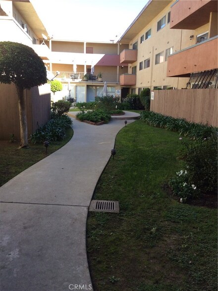 805 Glenway Dr Unit 306, Inglewood, CA 90302