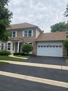 640 Dunhill Ln, Carol Stream, IL 60188