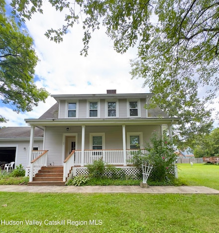 44 Apple Meadow Rd, Hudson, NY 12534