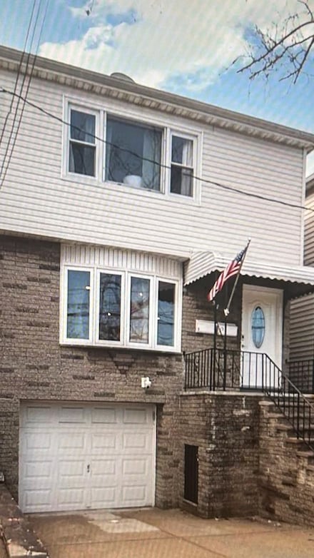 157 Roosevelt Ave Unit 1, Jersey City, NJ 07304