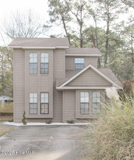 1052 Valley Dr, Calabash, NC 28467