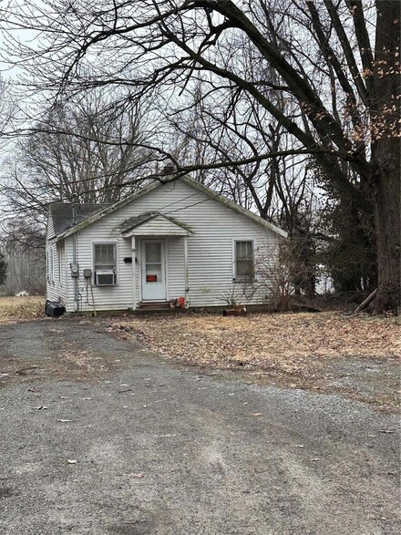 1017 Locust St, Cape Girardeau, MO 63703