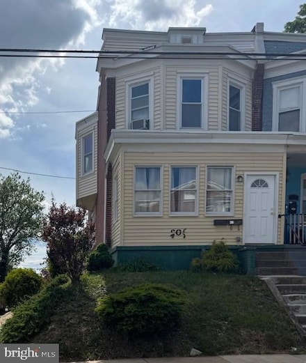 200 W 24th St, Wilmington, DE 19802