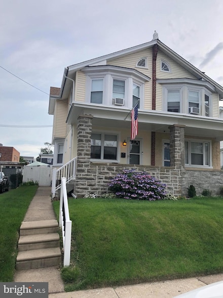 710 Stanwood St, Philadelphia, PA 19111