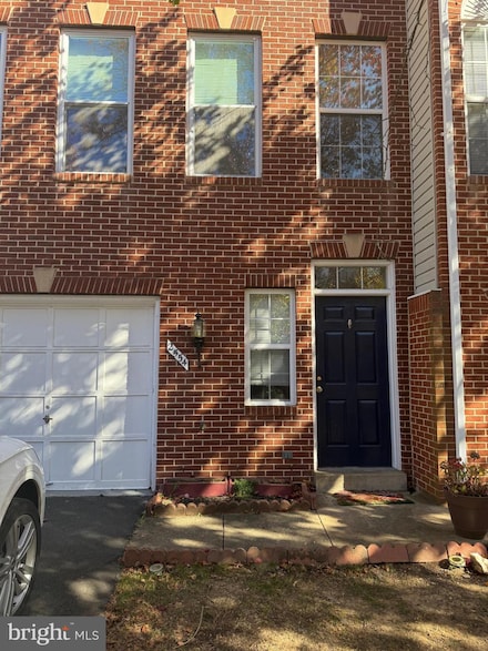 2554 James Madison Cir, Herndon, VA 20171
