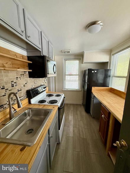910 E Baltimore Pike Unit 2, Kennett Square, PA 19348