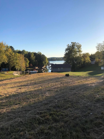 0 Hillcrest Heights Dr, North Shore, VA 24121