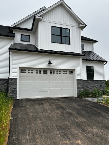 22 Village Cir Unit 22, Guilford, CT 06437