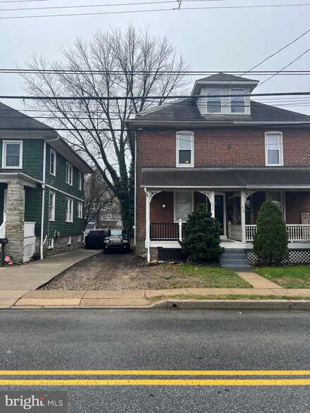 220 E Glenside Ave, Glenside, PA 19038