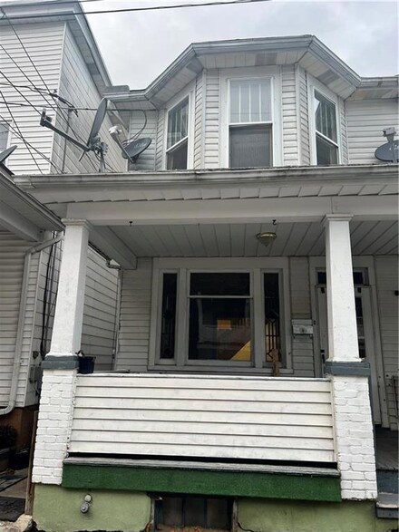 343 W Kline Ave, Lansford, PA 18232