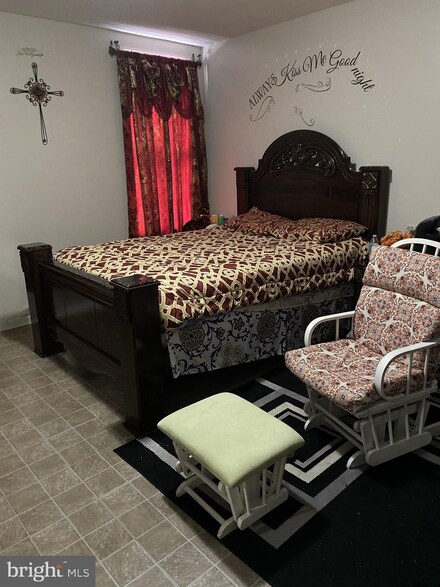 540 Newton Ave, Camden, NJ 08103