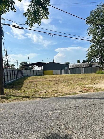179 Normandy Ave, Harahan, LA 70123