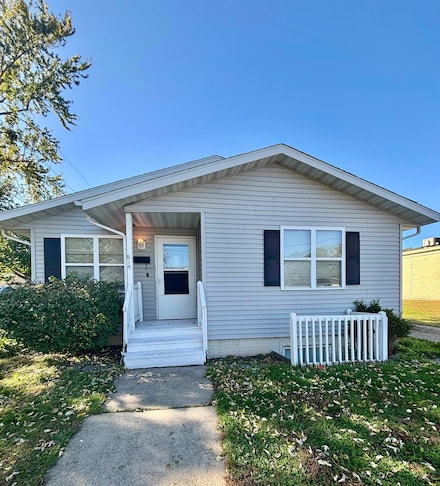 815 Nevada St, Waterloo, IA 50703