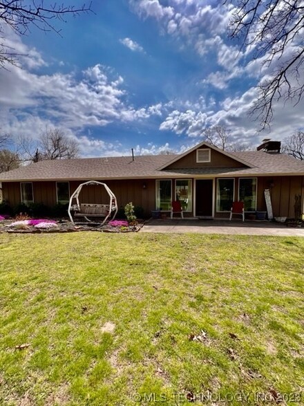 417394 E 1145, Eufaula, OK 74432